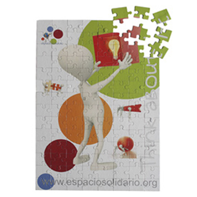 Detalle de Puzzle personalizado para invitación de 112 piezas